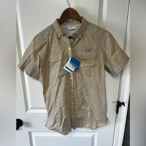 NWT Columbia PFG Women’s Bonehead II Short Sleeve Button Up Shirt - Khaki